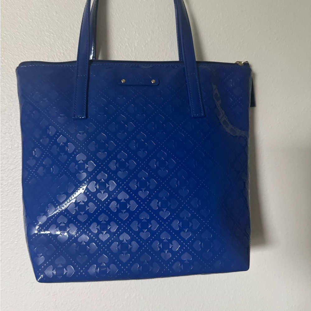Kate Spade New York
Emerald Avenue Jeralyn Tote Bag - Picture 6 of 15